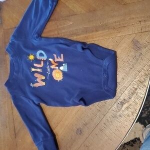 🐻   Carter's long sleeved Onesie Size 3 Months